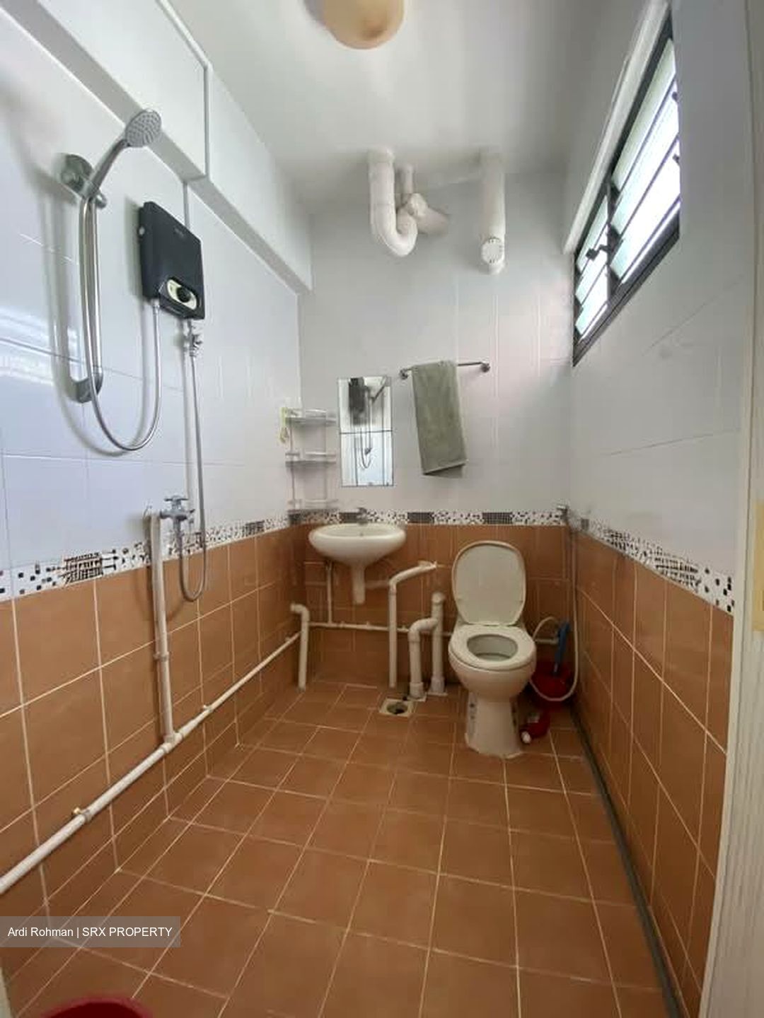 Blk 909 TAMPINES PALMSVILLE (Tampines), HDB 3 Rooms #556215451